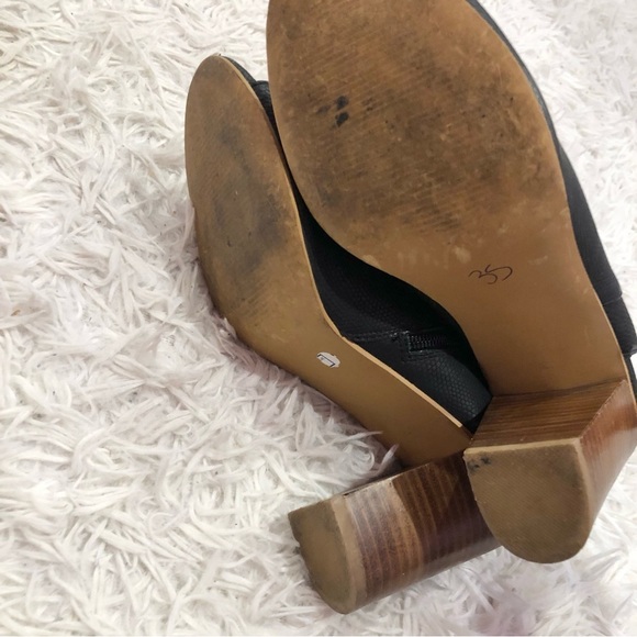 Steve‎ Madden notedd Faux Leather Peep Toe Block heel Bootie black size 9 - Picture 9 of 12